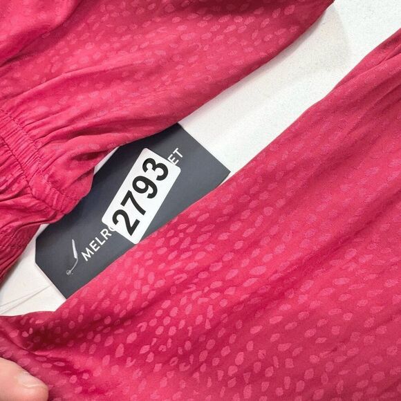Melrose and Market Top Womens Large Tiered Long Sleeve Peasant Off Shoulder Red - Picture 9 of 9